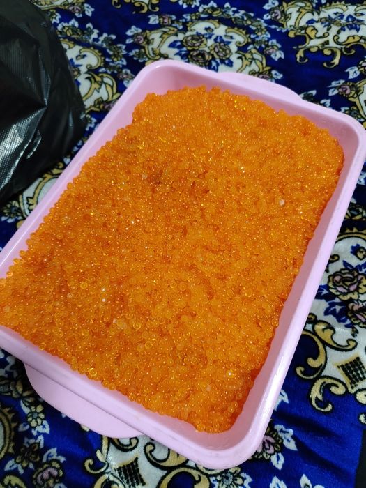 Кизил Икра сотилади