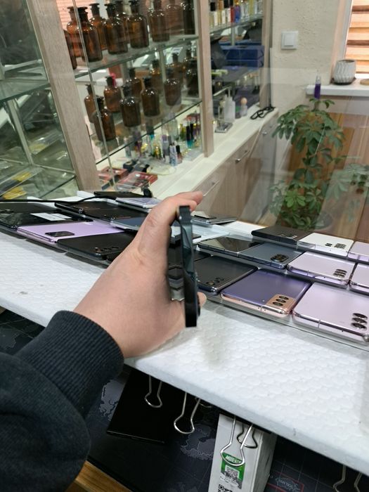 Iphone 12Pro max xotirasi 256GB 72%