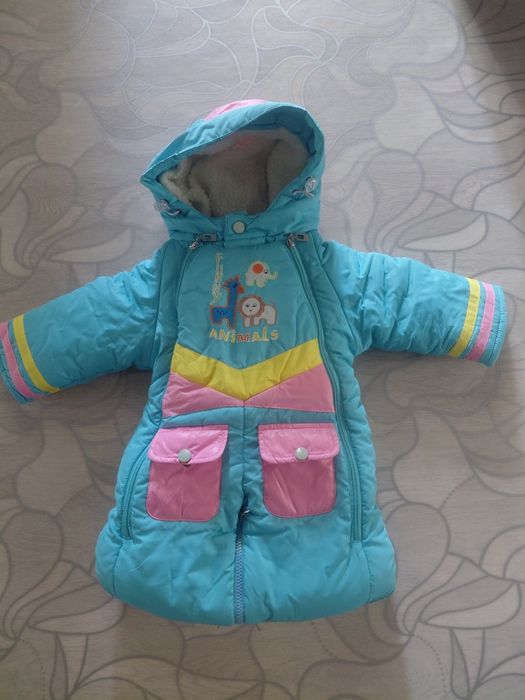 Продам детский зимний комбинезон.