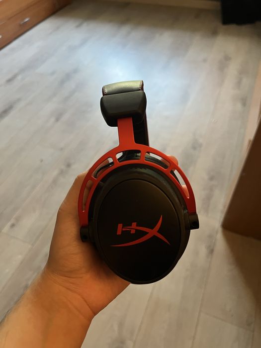 Hyper x cloud alpha