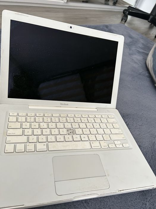 Vand sau schimb cu pc