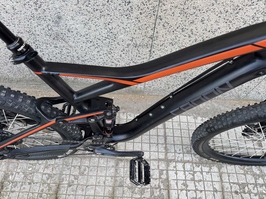 Radon Slide 160 Full Carbon 27,5''/Shimano XT 1x12/RockShox Pike 160mm