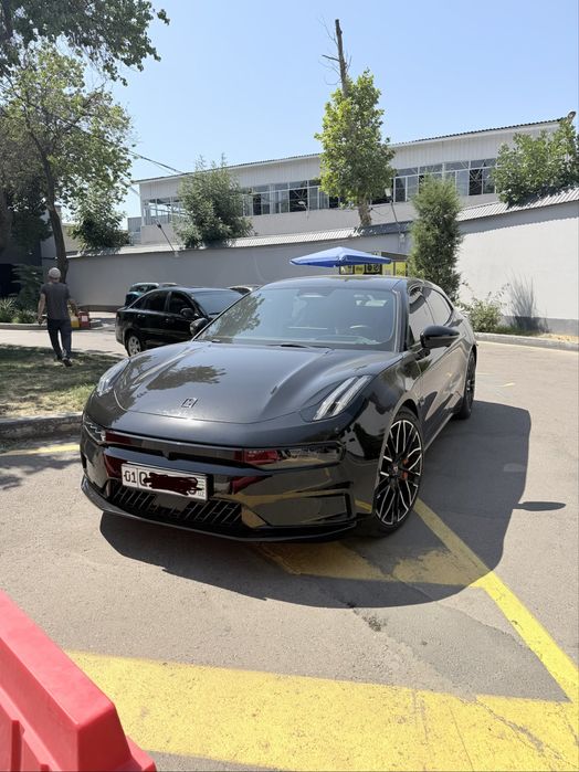 Zeekr 001 YOU Z sport