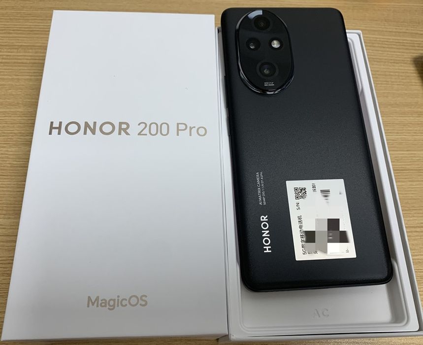 Телефон Хонор 200 про