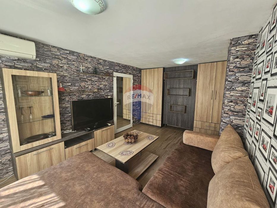 Дава се под наем Едностаен апартамент в Варна, Погреби - 40 кв.м за 255 € - Снимка #2