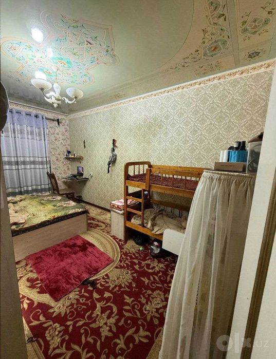 ИбинСино2 да 3 хона квартира Сотилади можжал Савдо Марказ!