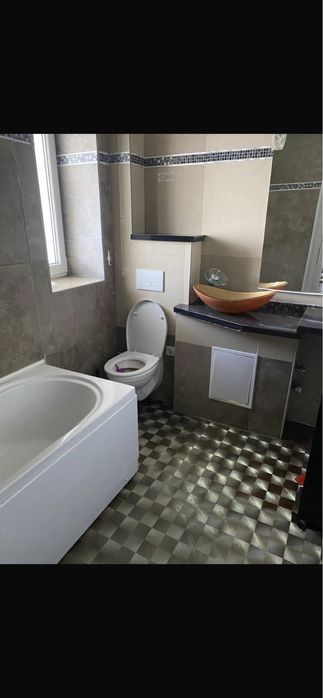 Apartament de inchiriat