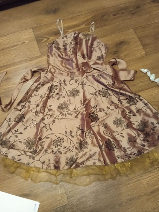 Платье вечернее, очень красивое