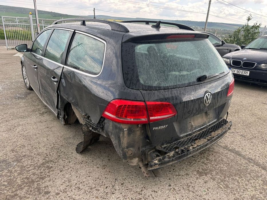 Dezmembrez / Dezmembrari / Piese / Accesorii Vw passat b7 2.0 tdi 2012 automat volan stanga