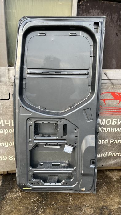 Багажна дясна врата и лява Mercedes Sprinter 2017-2024