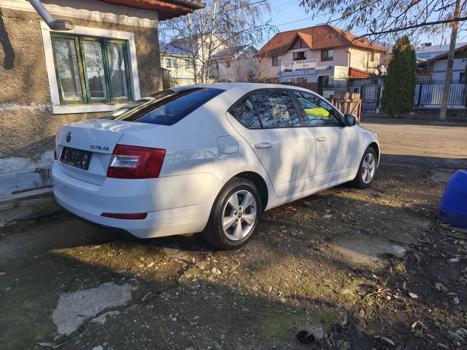 SKODA Octavia 2014 — imagine 3