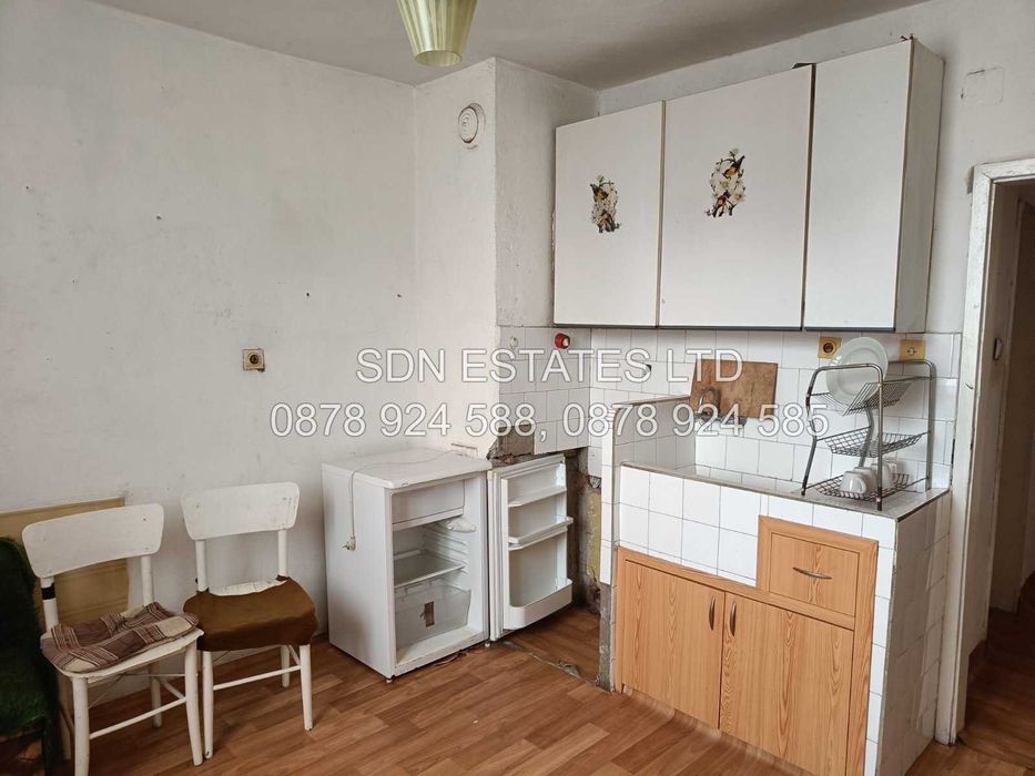Продава се Двустаен апартамент в Казанлък - 80 кв.м за 733 €/кв.м - Снимка #3