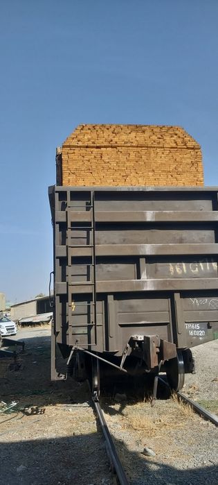 Пиломатериал, обрезная доска хв/п сосна оптом нархда. Томск Белый Яр.