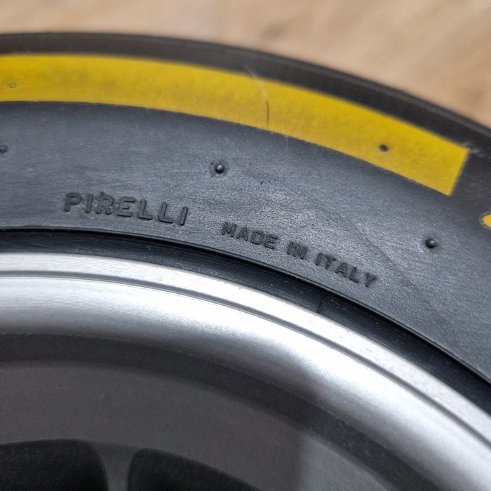 Formula 1 - roata pole position 13'