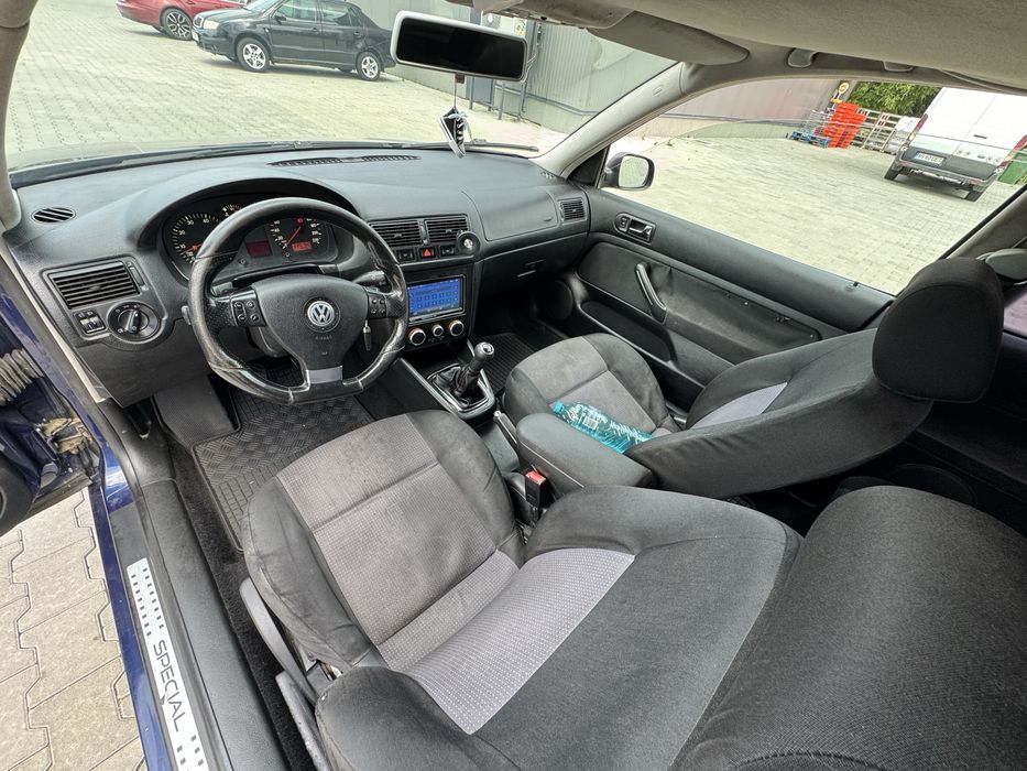 VOLKSWAGEN Golf 2003 — imagine 2