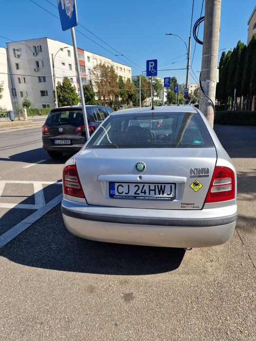 SKODA Octavia 2010 — imagine 5