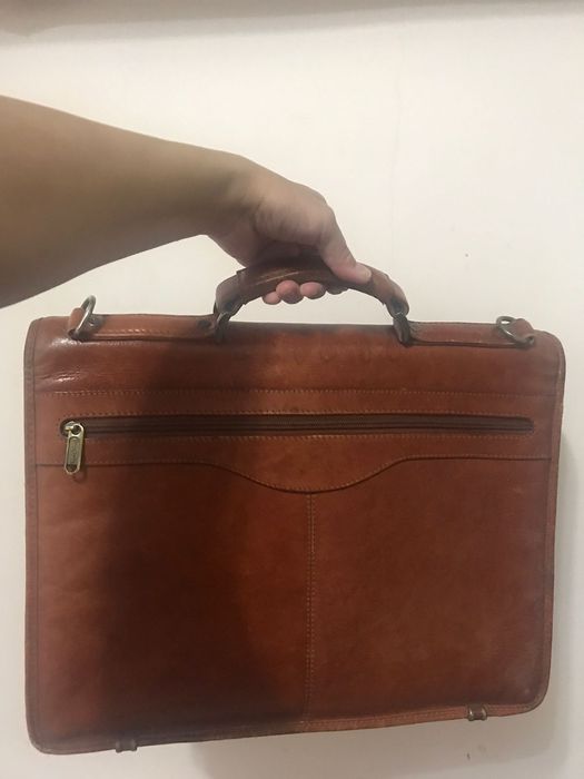 Портфель кожаный