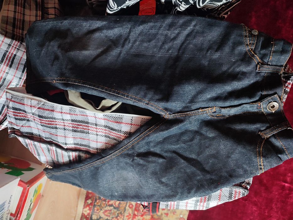 Продам женские вещи, джинсы, кофты