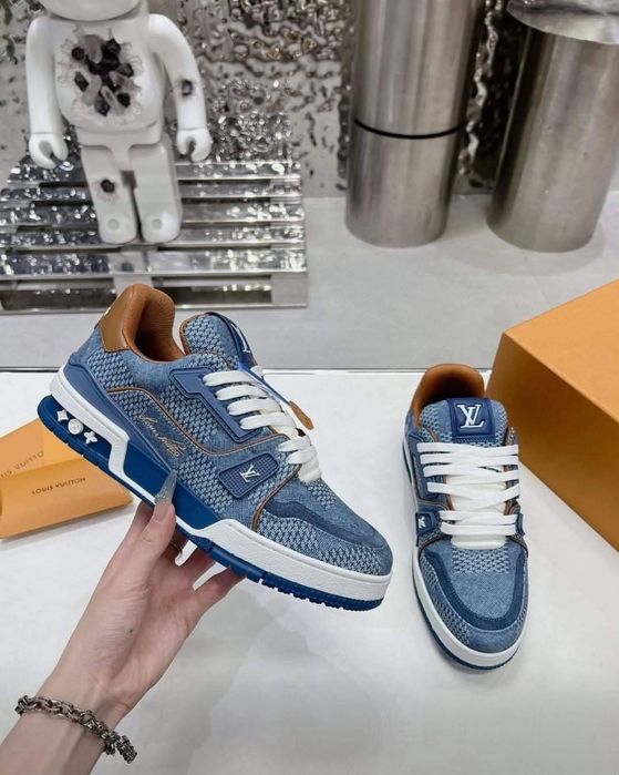 Louis Vuiiton Trainers