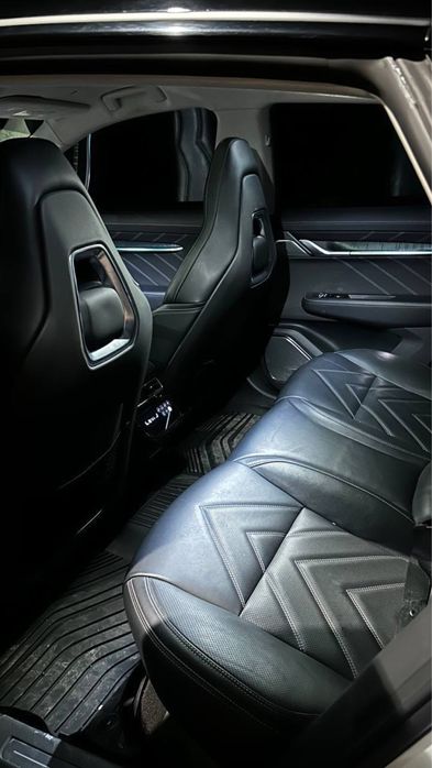 Zeekr 001 Z sport 2023 du rest