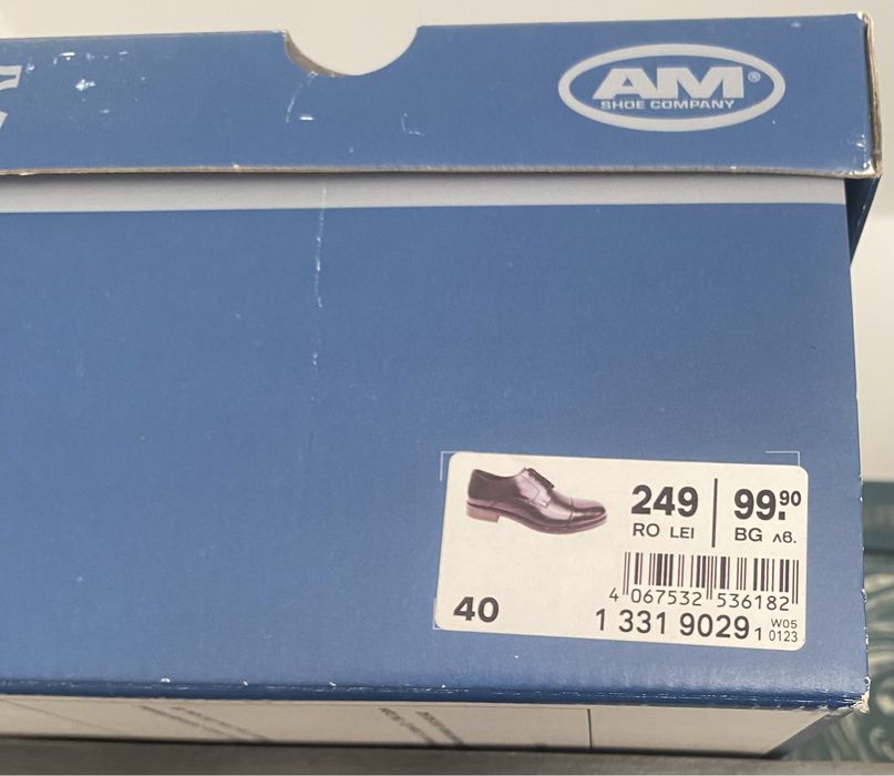 Pantofi de barbati noi din piele