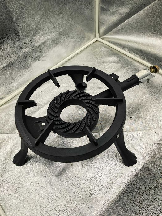 Pirostrie fonta GB23 cu 3 picioare 149 lei