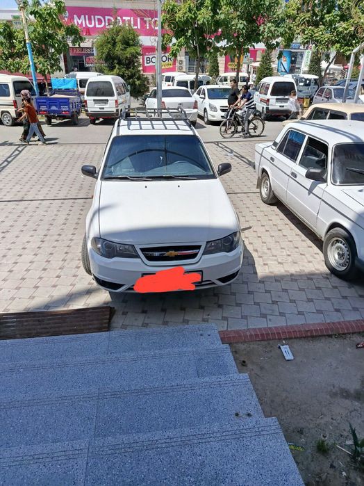 Нехия яхши холатда мотор якинда килинган янги аккумулятор