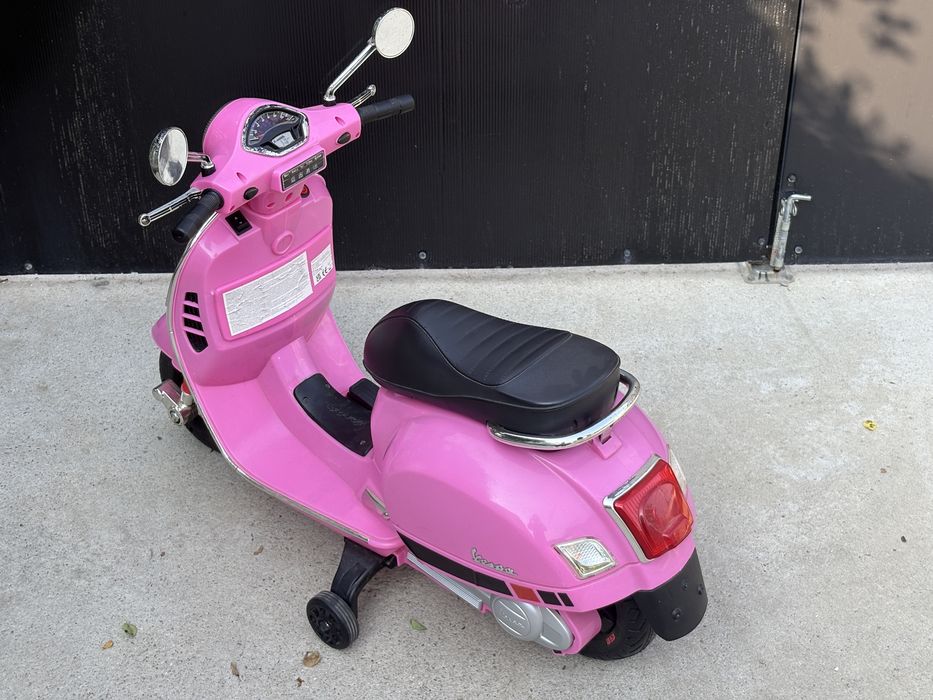 Scuter electric Vespa copii 1-4 ani