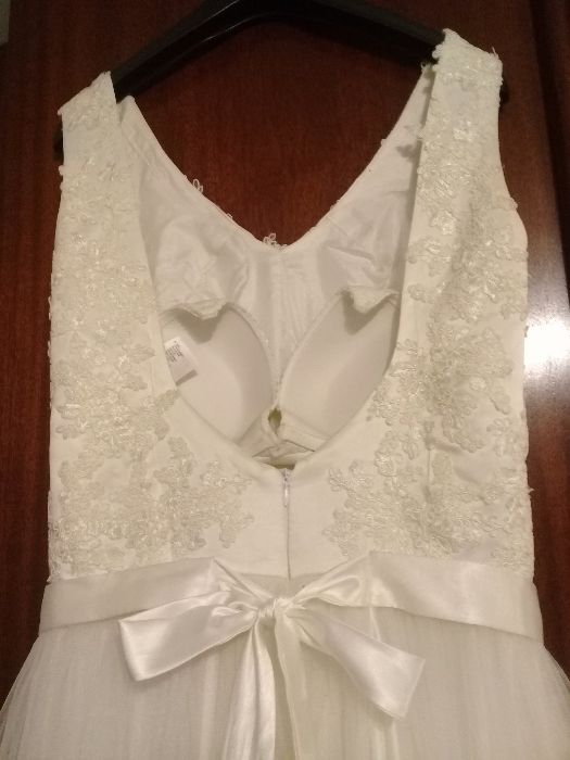 Vand rochie de mireasa