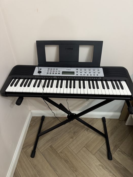 Синтезатор YAMAHA