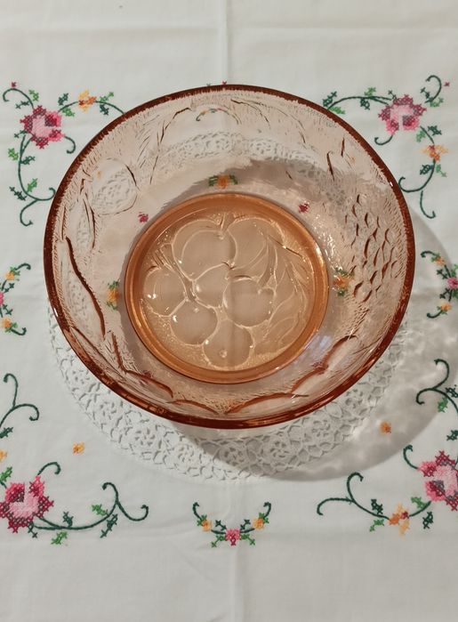 Фруктиери и поднос