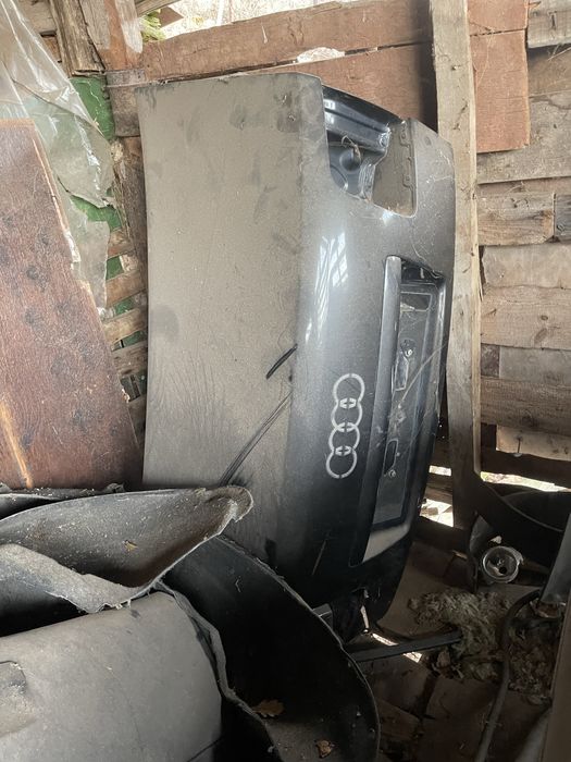 Audi A8 D3 4.2 бензин