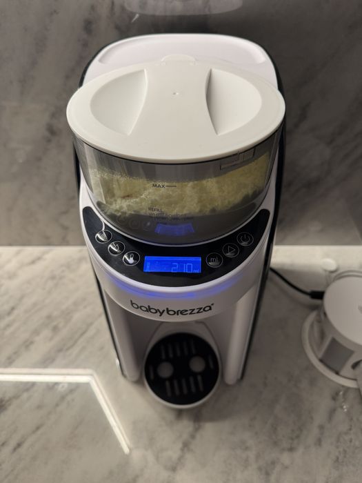 Baby Brezza formula Pro Advanced