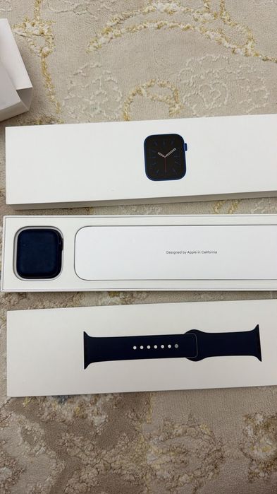 Apple watch 6 почти новые