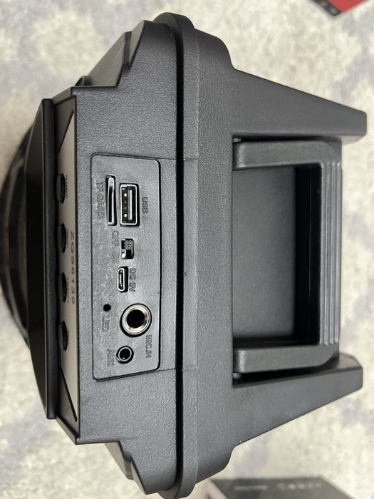 Портативная колонка