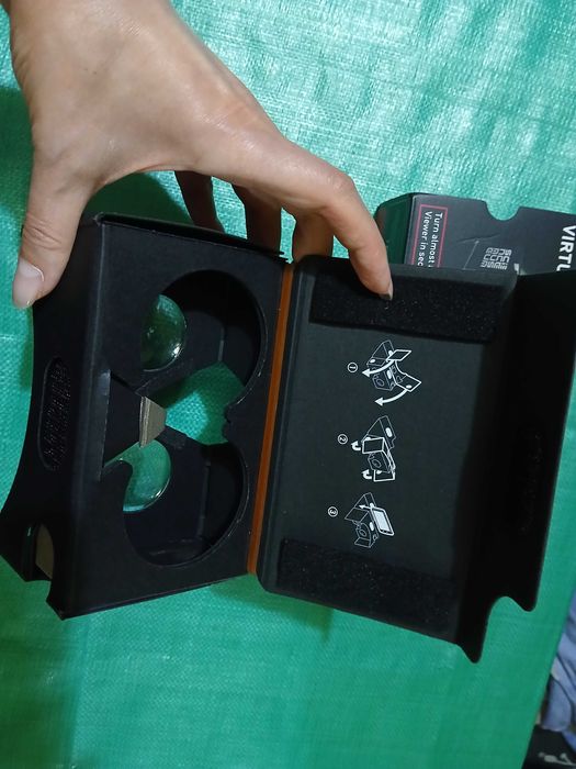 Ochelari Viewer VR pt smartphone , adusi din UK
