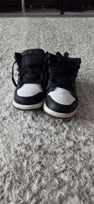 Sneakers Jordan 1 MID unisex