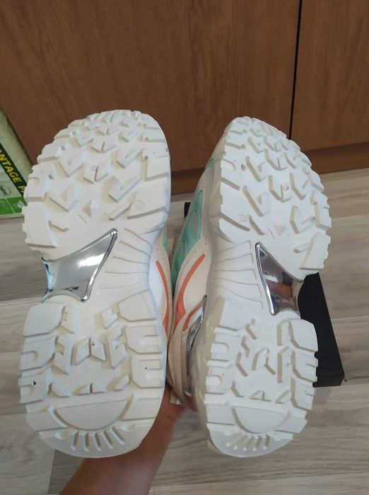 Нови сникърси,актуален модел