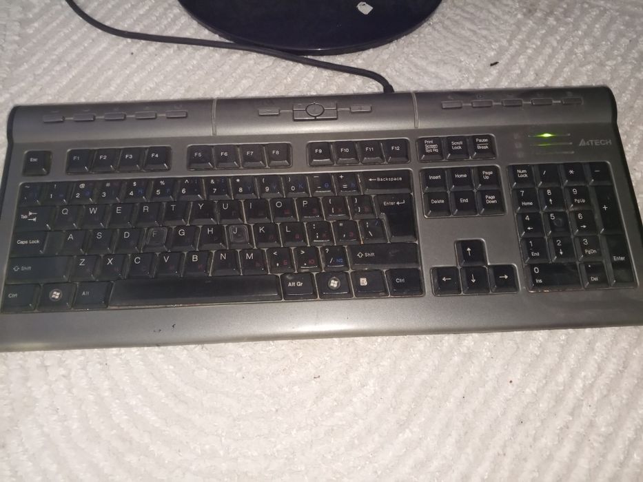 Продам комьпютер с Windows 7