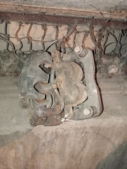 Распродажа запчасти