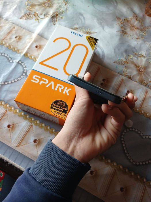 Tecno Spark 20c 128/8 gb