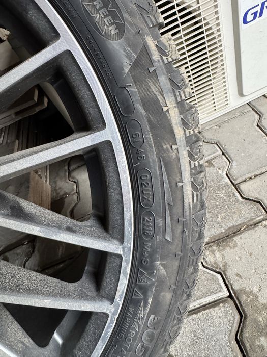 275/40 R21 и 305/35 R21