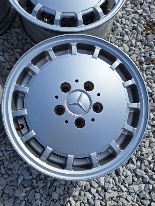 5x112..15цола..6 1/2j ET48. Оригинални Mercedes