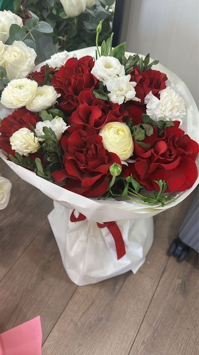 продам цветы, свежие