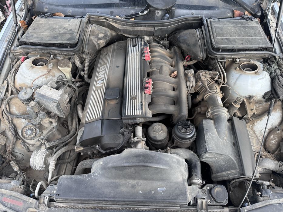 БМВ 520и е39 150кс 1998г На Части