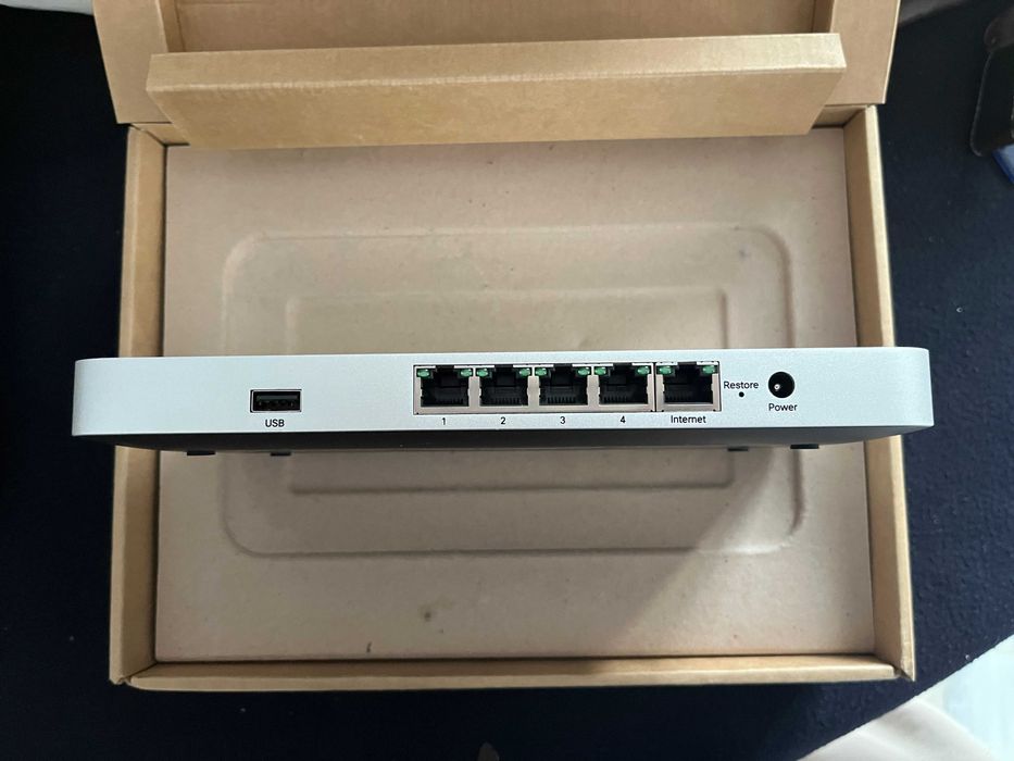 Router Cisco Meraki MX64