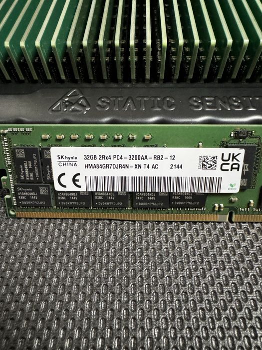 Memorie server 32GB DDR4 ECC REG 3200MHz SK Hynix Micron