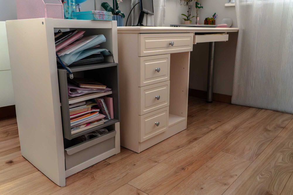 Комплект мебели за детска стая Явор