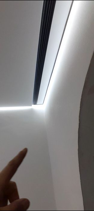 Натяжные потолки