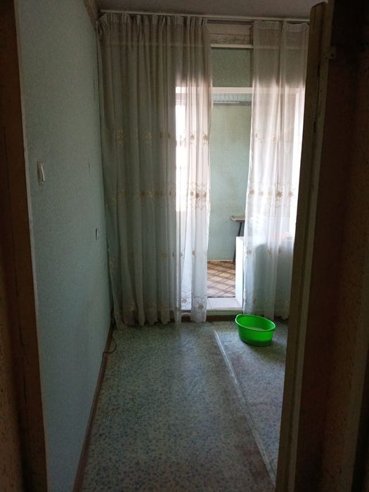 Срочно Продается 5 комнатная квартира 4 микрорайоне Дасаф ,стадион йон